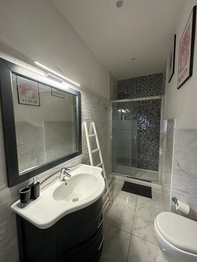 Appartamento Celio 83 Luxury Roma Esterno foto